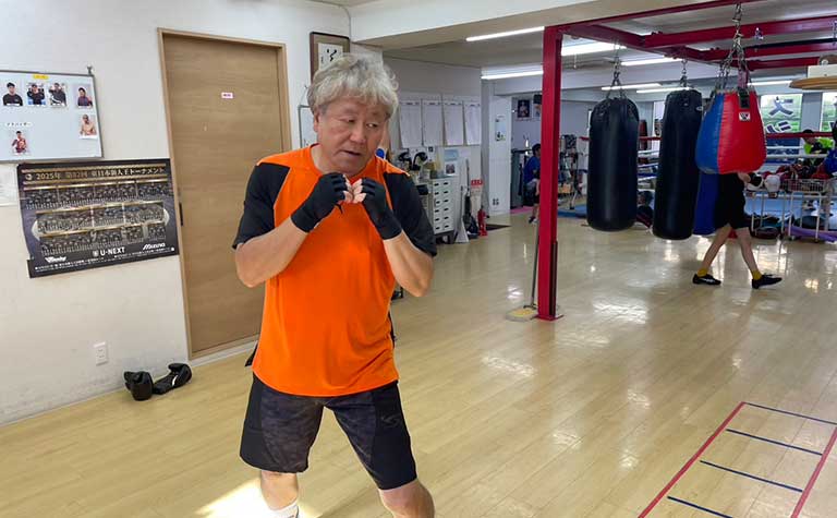 シャドーボクシング